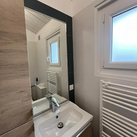 Holiday home A L'ombre Des Pins La Terriere