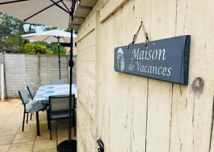 A L'ombre Des Pins * La Terriere