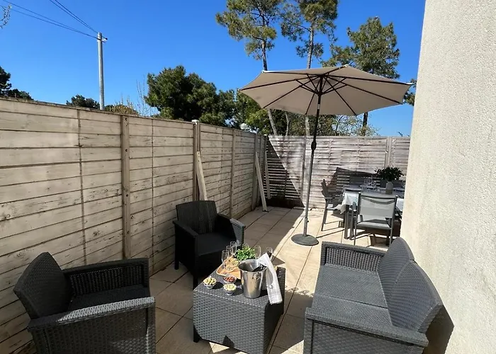 Prázdninový dům A L'ombre Des Pins *